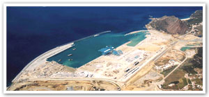 Port de Tanger Med au Maroc (en construction) Bateau Tanger Maroc